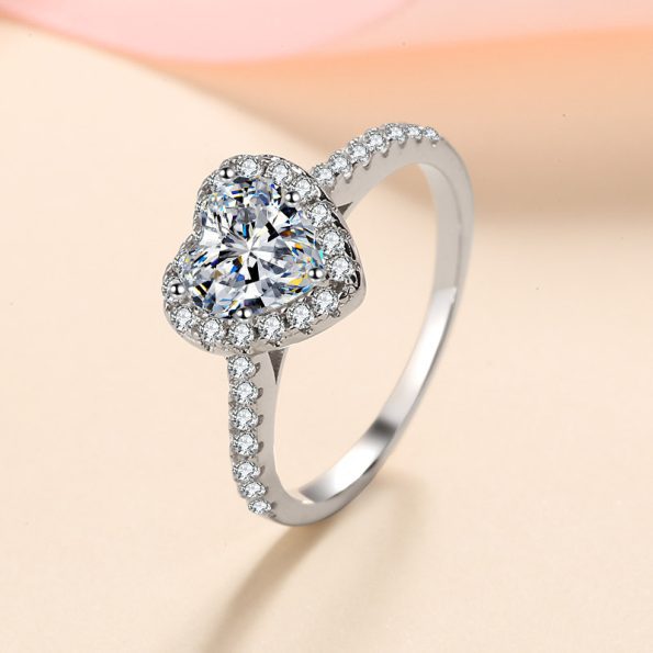 1 Carat Heart Moissanite Engagement Ring