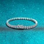 4-prong-moissanite-tennis-bracelet-1