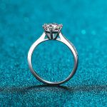 6-claw-prong-moissanite-engagement-ring-1