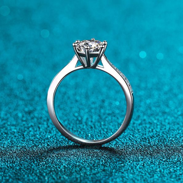 6 Claw Prong Moissanite Engagement Ring