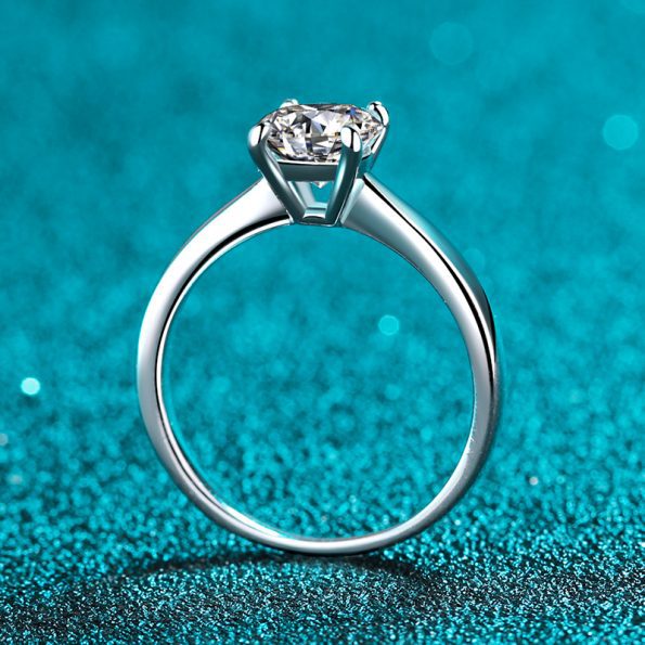 Classic 4 Claw Solitaire Moissanite Ring