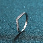 simplicity-moissanite-band-2