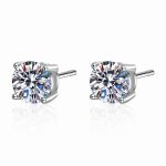 4 Prong Moissanite Stud Earring