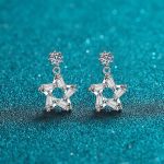 baguette-moissanite-stud-earrings-1