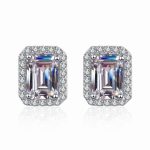 emerald-moissanite-stud-earring-1