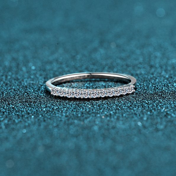 Half Eternity Band