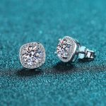 halo-moissanite-earrings-1