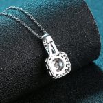 halo-round-moissanite-pendant-1