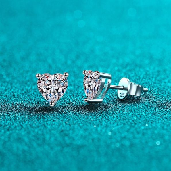 Heart Moissanite Stud Earring