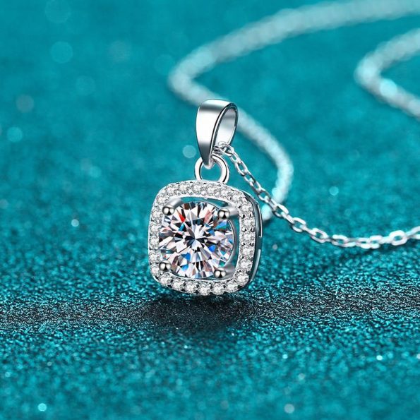 Round Moissanite Halo Pendant