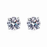 round-moissanite-stud-earring-1