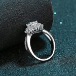sunflower-split-shank-halo-ring-1