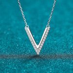 v-moissanite-necklace-1