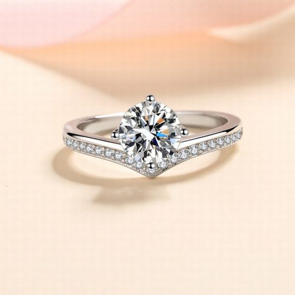 Chevron Shaped Accented Round Moissanite Ring