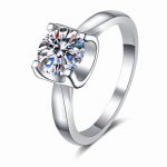 graduated-moissanite-engagement-ring-1