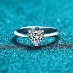 heart-moissanite-ring-1