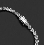 heart-moissanite-tennis-bracelet-1