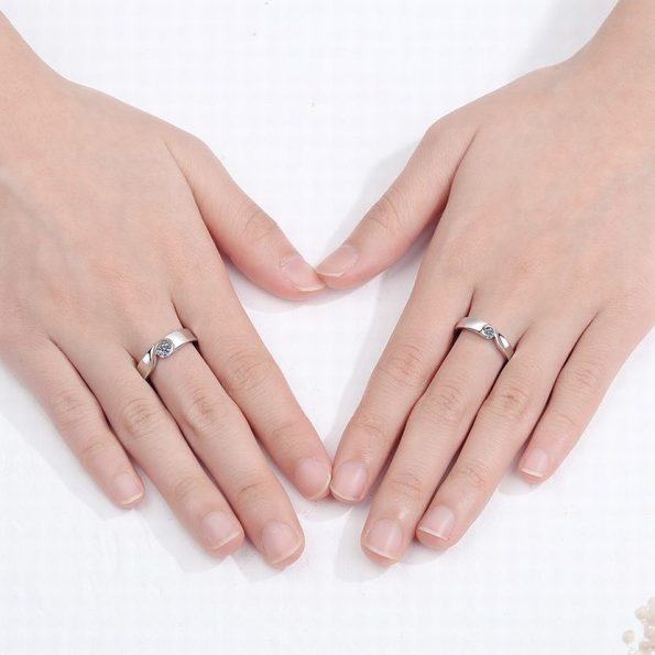 Moissanite Couple Ring