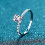 petite-emerald-moissanite-ring-1