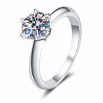 round-solitaire-moissanite-ring-1
