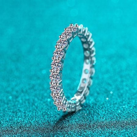 Shared Prong Eternity Band