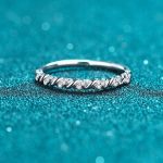 twisted-vine-moissanite-band-1